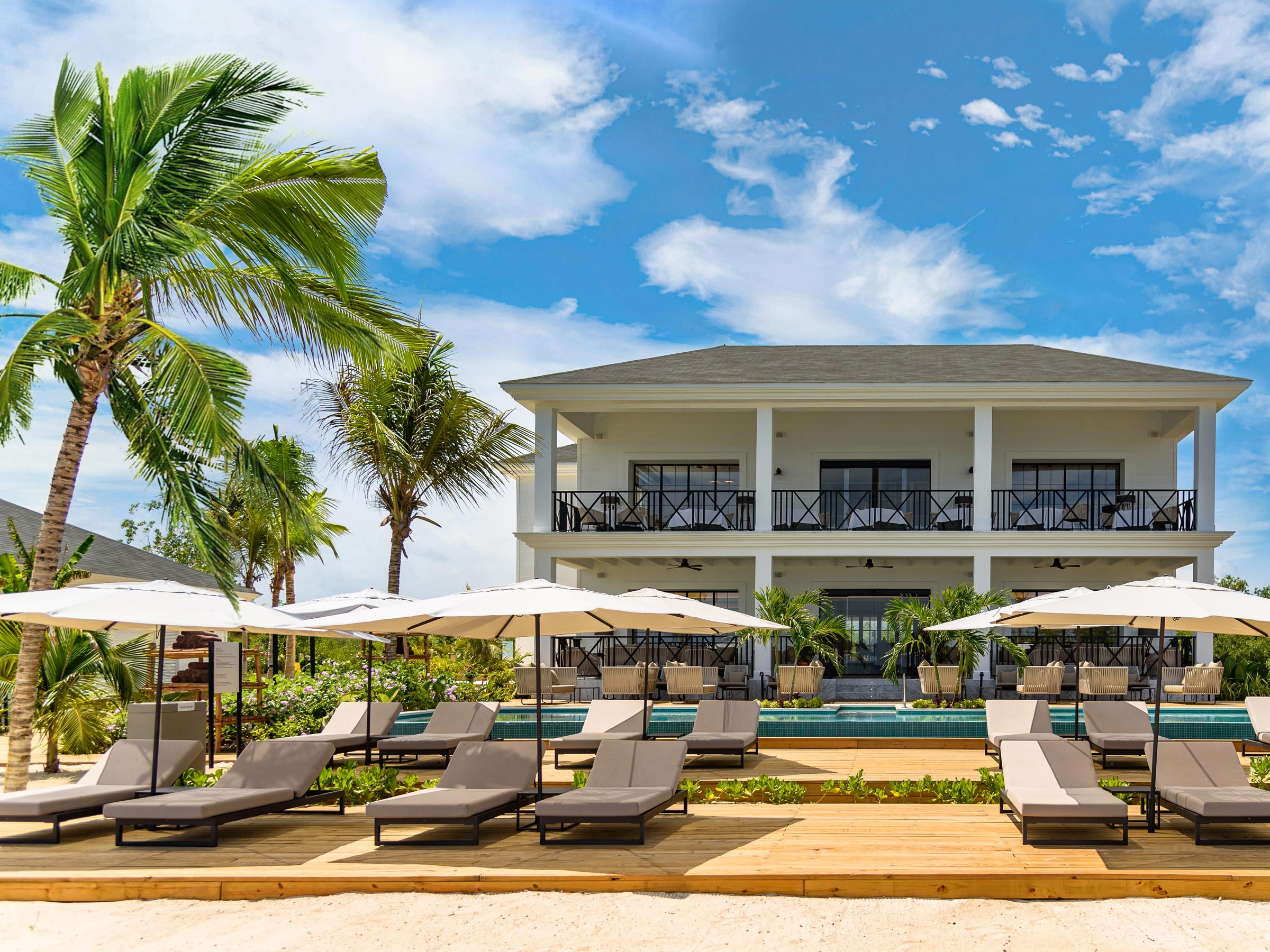 Beachfront Club Lounge at Excellence Oyster Bay Beachfront Club Lounge at Excellence Oyster Bay